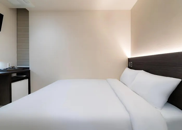 Himate Dongdaemun 3*